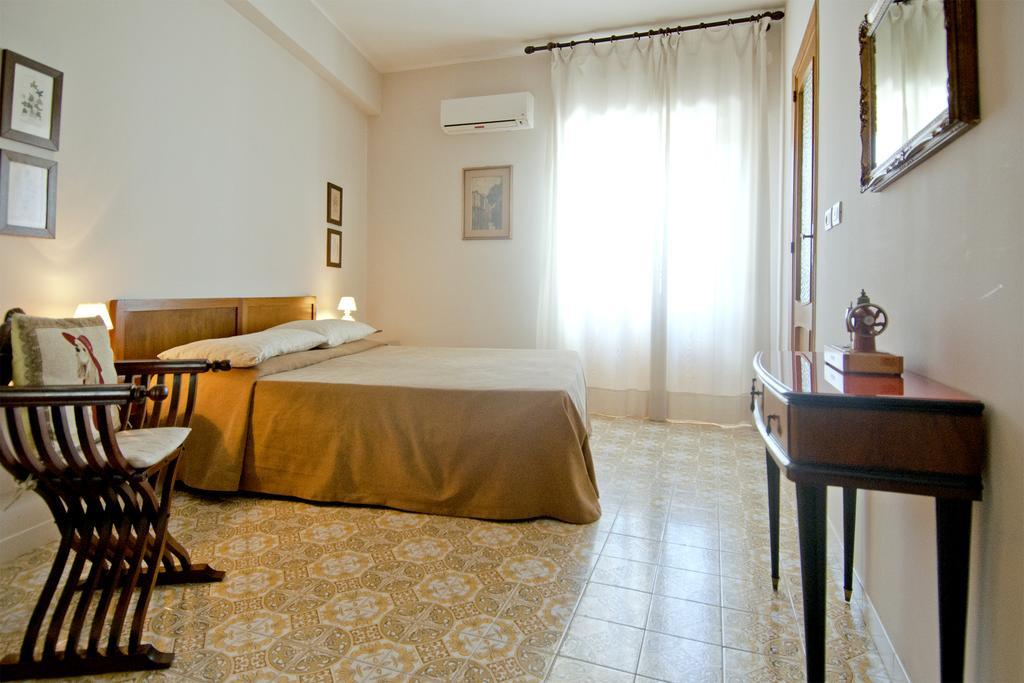 Mimi Rooms Cagliari Exterior photo